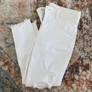 American Eagle cropped white jeans